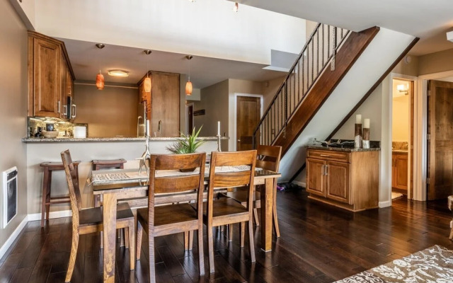 Mammoth Mountain - Vacation Condos