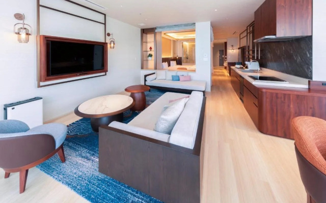 Hotel Springs Makuhari Premier