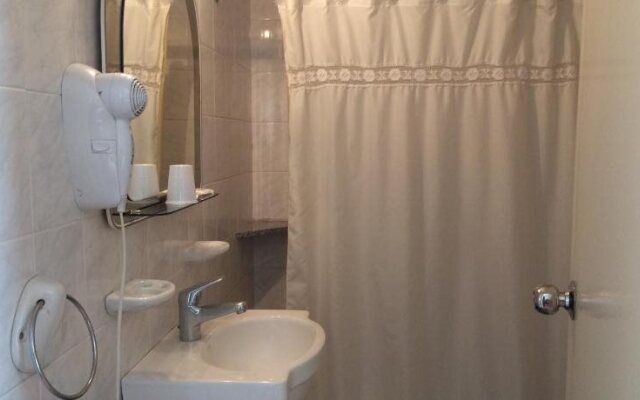 Hotel CalaSh