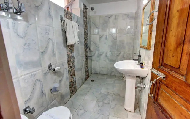 Hotel Hema Holiday Home
