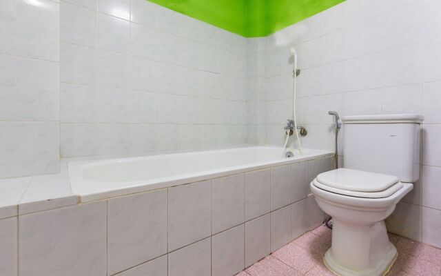 Oyo 558 Hoang Linh Hotel