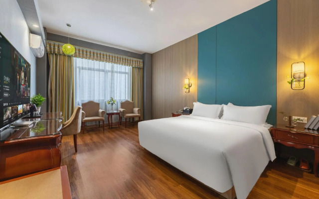 Bafang Hotel Chain (Zhanjiang Suixi Quanfeng Plaza)