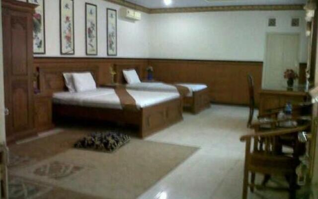 Hotel WIWI PERKASA 2