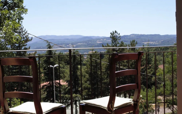 Wonderful Villa With Private Pool in the Heart of Tuscany