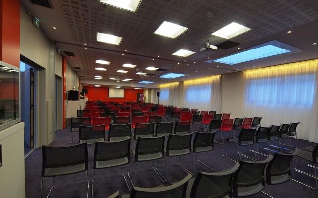 Mercure Nantes Centre Grand Hotel