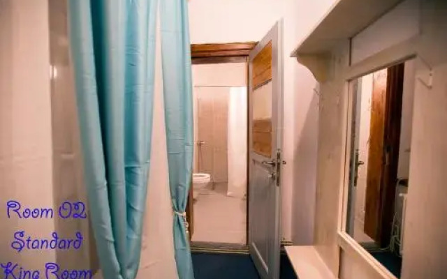 4 Rooms Piata Sfatului