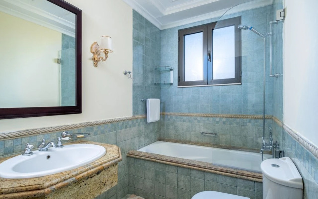 LUX Holiday Home - Frond P 1