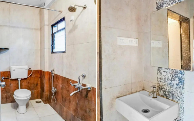 Oyo Flagship 703761 Aadinath Villa