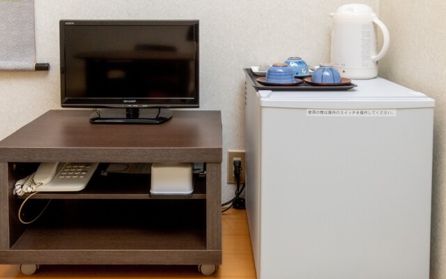 OYO Business Takahata Ekimae Hotel