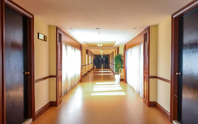 Hotel Cambodiana
