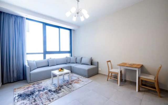 Vesta - Luxury Studio - Aeon Tower