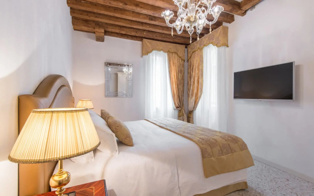 San Teodoro Palace Luxury Apartments