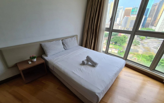 Regalia Residence KLCC View by ILuxHome – Guest Rooms – Kuala Lumpur
