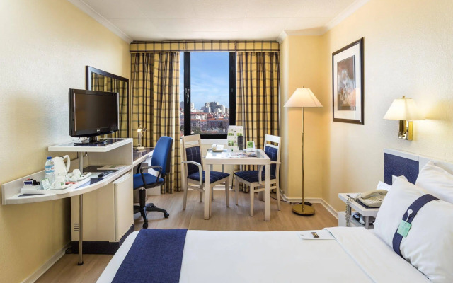 Holiday Inn Lisbon by IHG