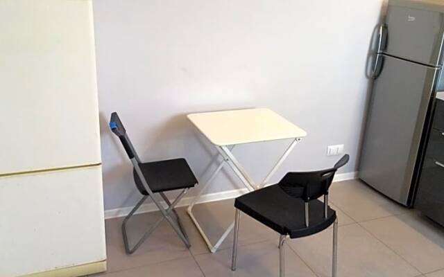 Hostel Sunrise przy Dw. Zachodni