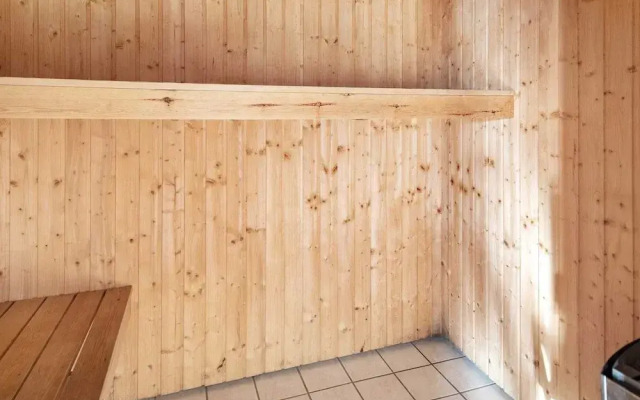 12 Person Holiday Home in Vaeggerlose