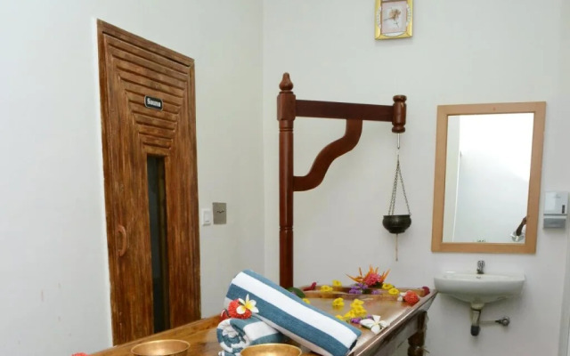 Hotel Riverside Resort and Spa Kumbakonam