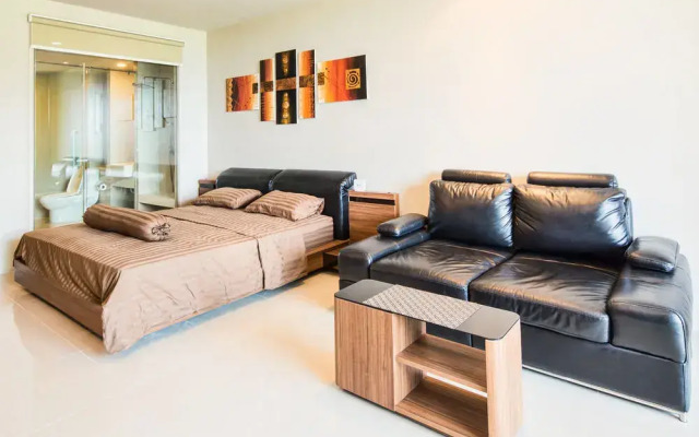 Seaview modern Apartment at Karon Hill