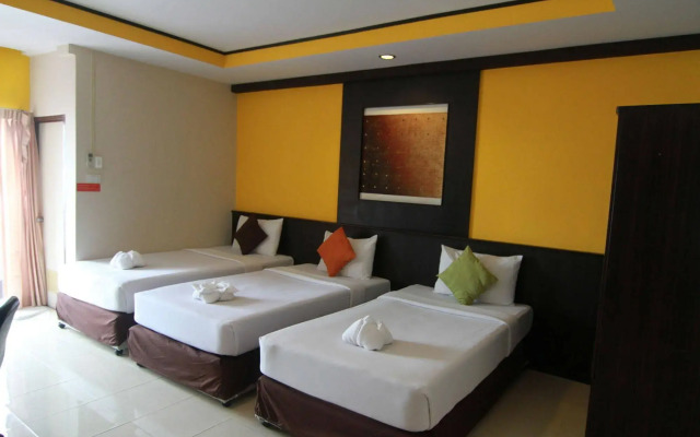 Отель Grand Pinnacle