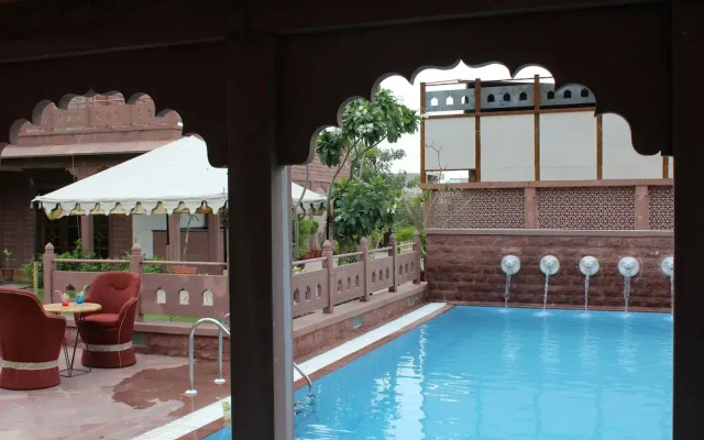 TreeHouse Rajbagh