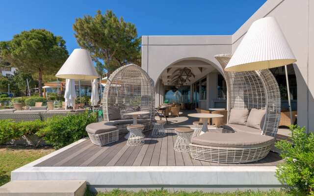 Porto Angeli Beach Resort – All Inclusive