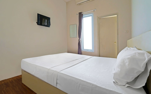 OYO Life 92720 Mekarwangi Guest House