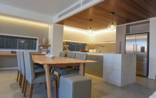 Koko's Beach House 3