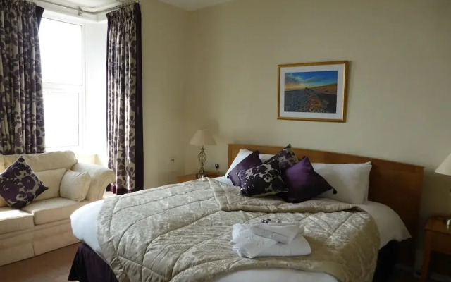Bailey Ground Lodge