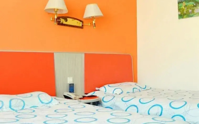 Motel 168