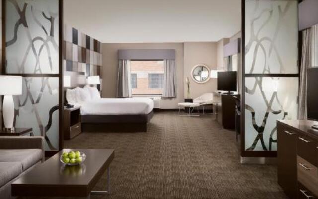 Holiday Inn Express & Suites Oklahoma City Downtown - Bricktown