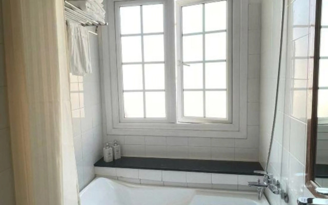 Locasis Japanese Service Apartment