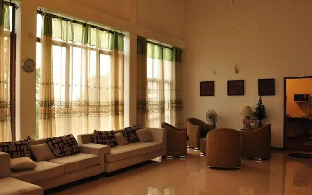 Hilltop Boutique Villa