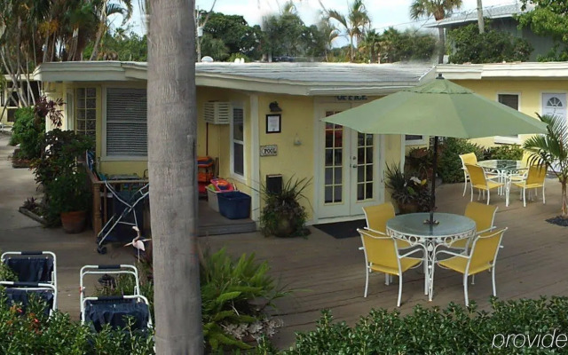 Haley's at The Anna Maria Island Inn