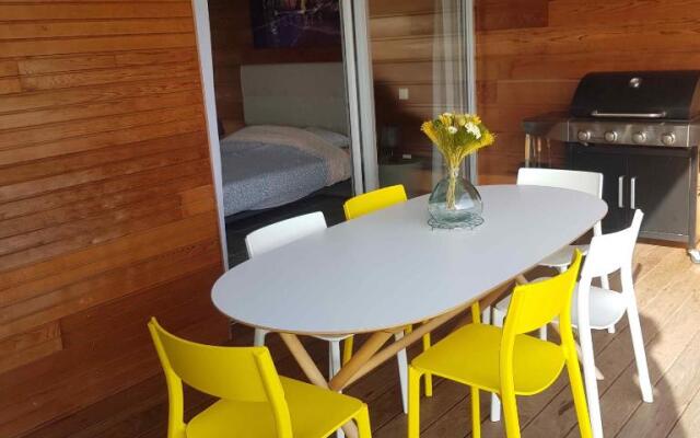 Splendide appartement T3 piscine et vue mer