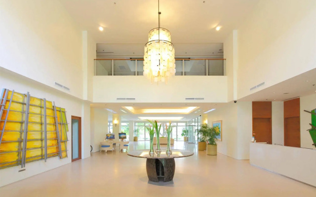Pico Sands Hotel