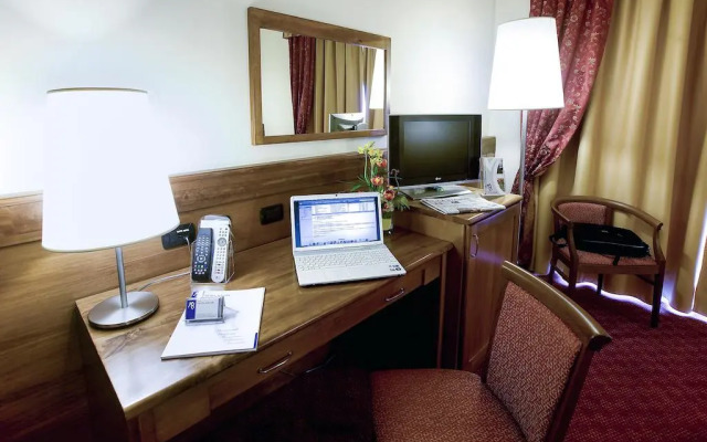 Hotel Master