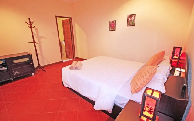 Cosy Beach Pool Villa By Pattaya Sunny Rentals