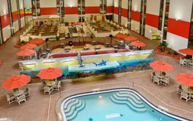Parkside Hotel & Suites