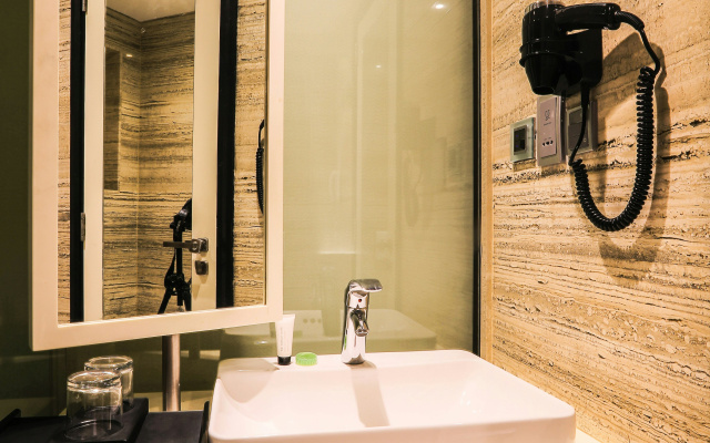 The Empresa Hotel