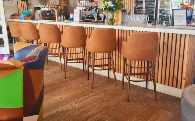 Dormy House Hotel