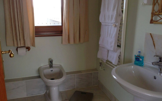 Orchard Manor - Guest house
