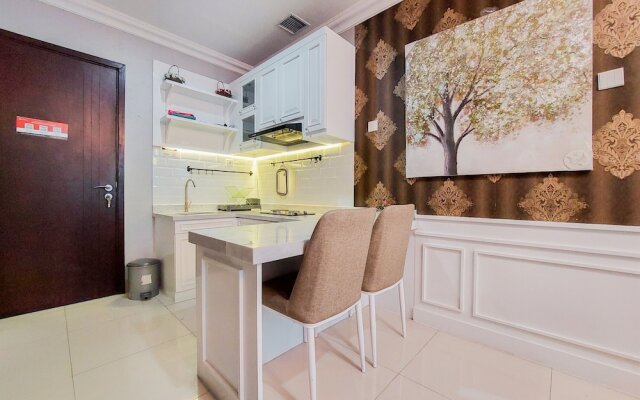Comfort Designed 1Br At Brooklyn Alam Sutera Apartment