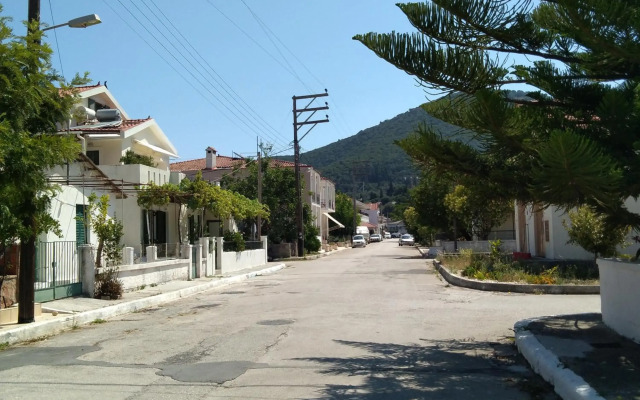 Nostalgia Apartments