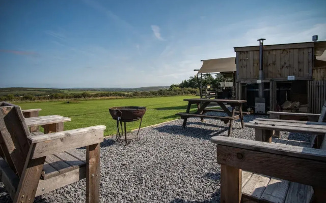Worms Head Glamping Tent - Llangennith
