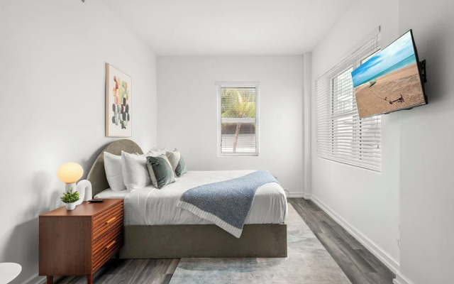 Global Luxury Suites at The Apex Miami