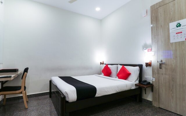 Capital O 67657 Schmear Suites