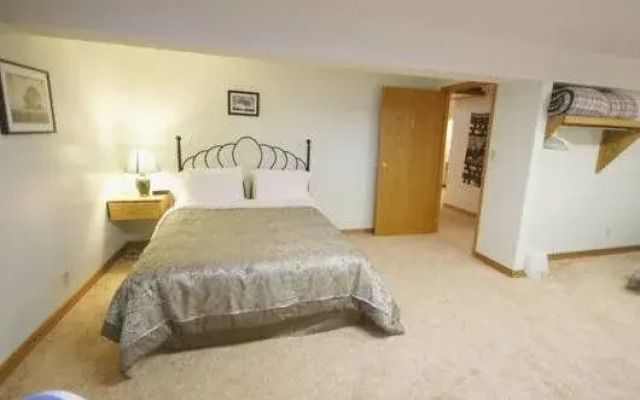 Rustlers Lodge