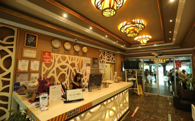 Unluselek Hotel