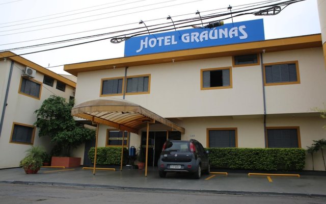Hotel Graúnas