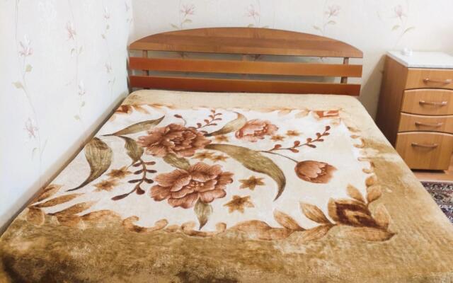 Апартаменты на улице Геологоразведчиков 8